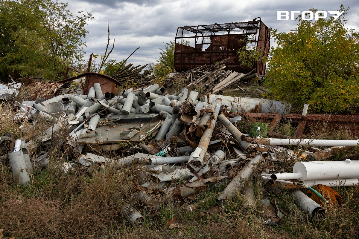 металобрухт, який зібрали з полів